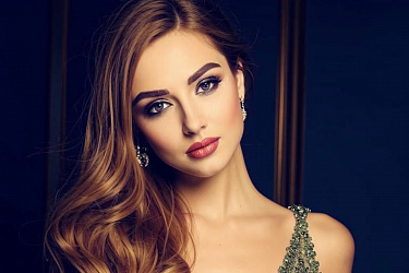 Причёски на выпускной 2024 для 9-11 классов